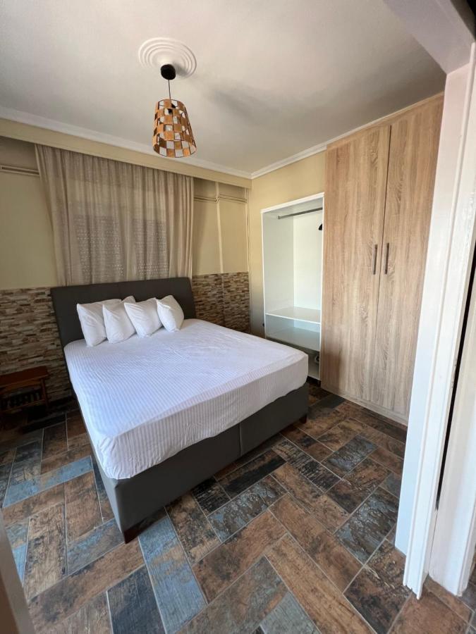 Jacuzzi Suites Thessaloniki Exterior foto