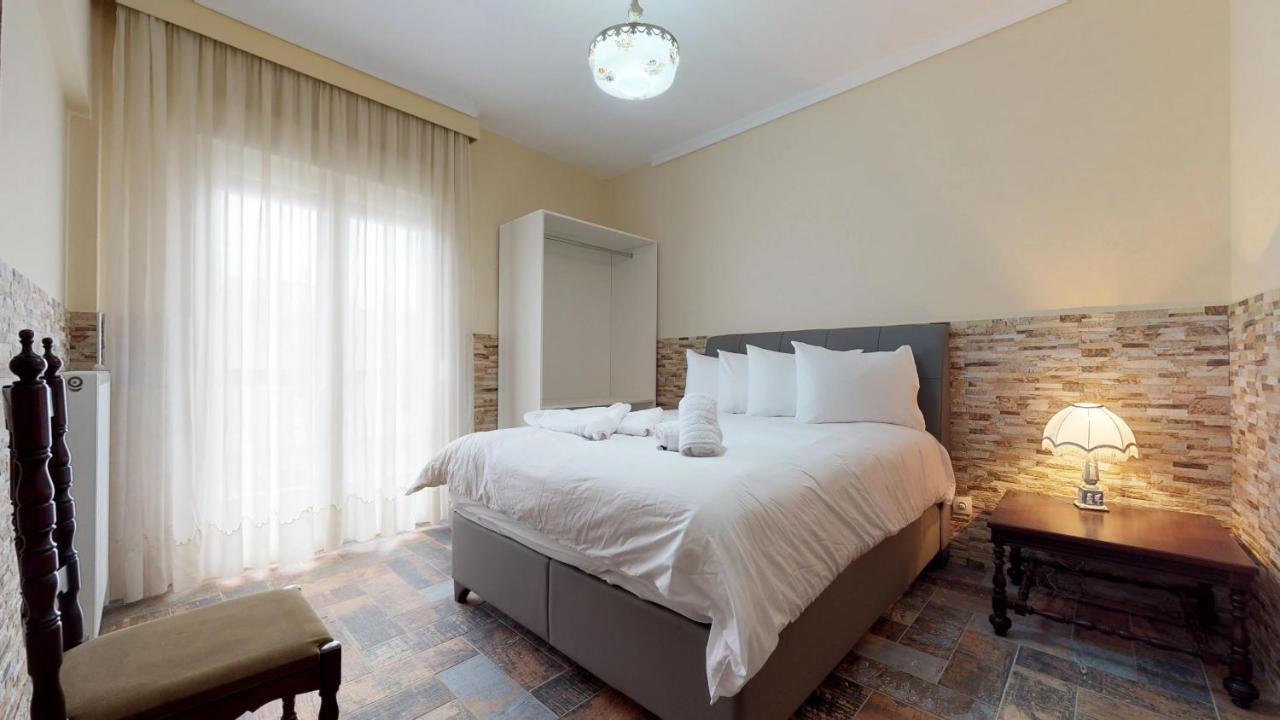 Jacuzzi Suites Thessaloniki Exterior foto